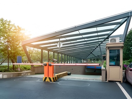 小區(qū)地下出入口