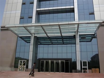 寫字樓門口玻璃雨棚