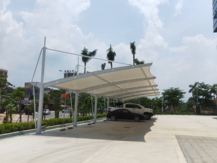 膜結(jié)構(gòu)停車棚